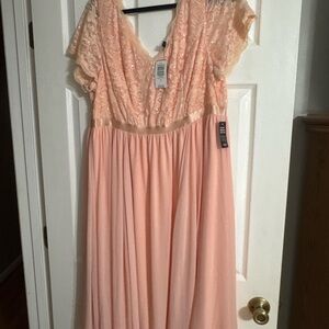 torrid Peach Lace & Chiffon Formal Dress